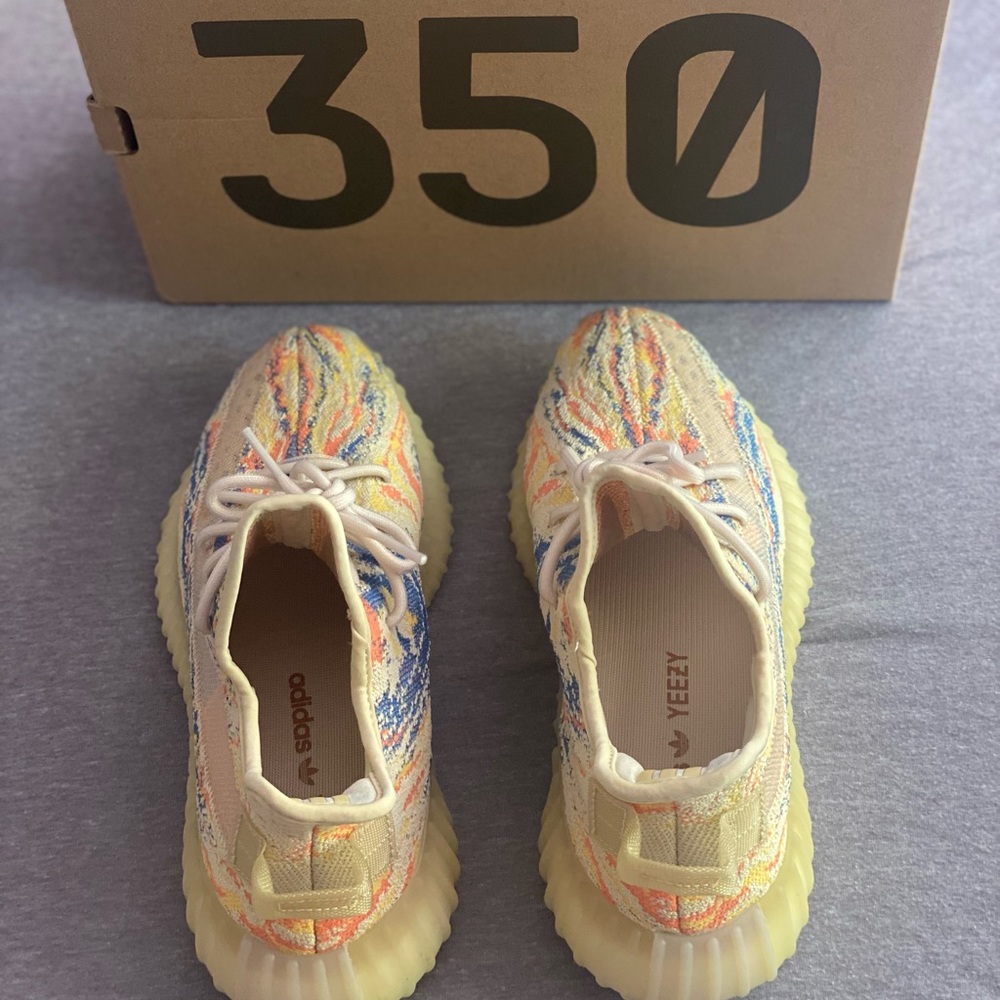Authentic Yeezy mixed oats